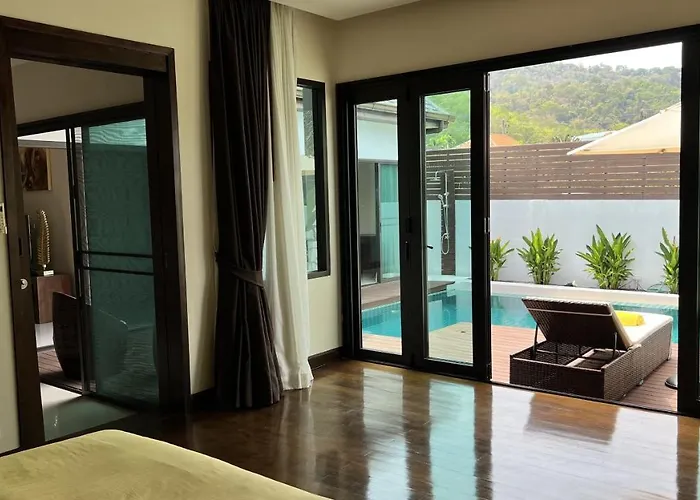 Plunge Tropic Villas 2 Naiharn