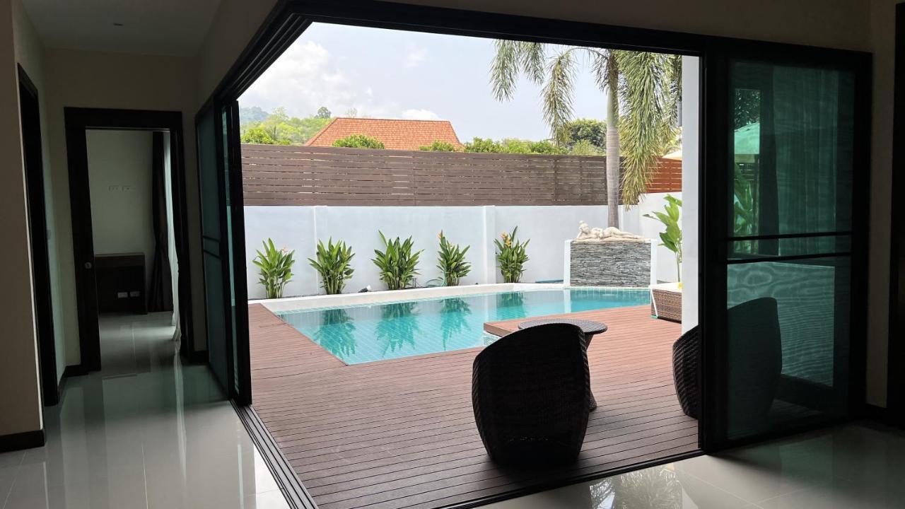 Plunge Tropic 2 Naiharn